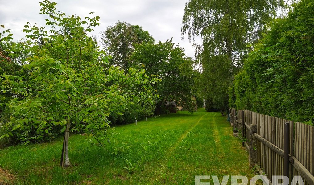 Prodej domu 203 m² s pozemkem 1 175 m², Růžová – náhled fotky 30