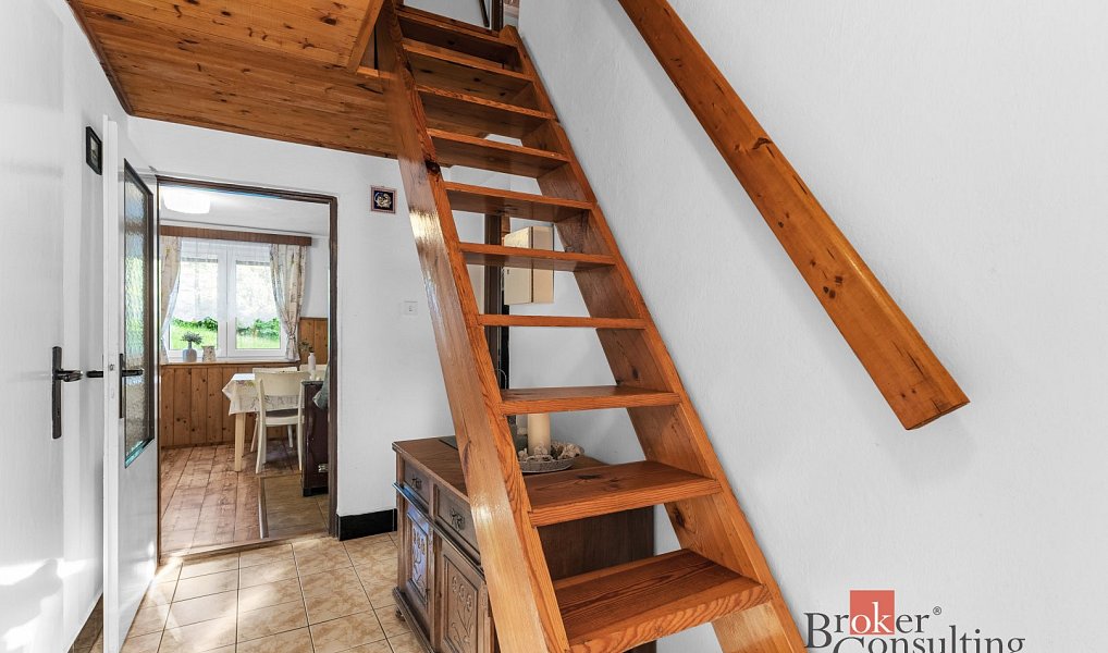 Prodej domu 107 m² s pozemkem 970 m², Karlovice – náhled fotky 9