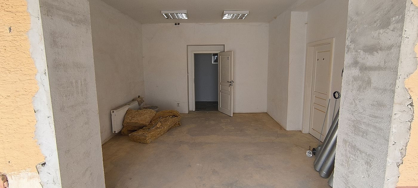 Pronájem obchodních prostor 115 m² – fotografie 3