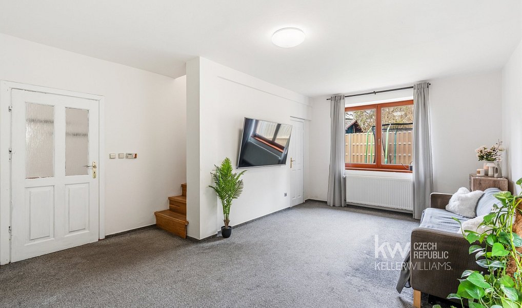 Prodej domu 121 m² s pozemkem 388 m², Hostivice – náhled fotky 10