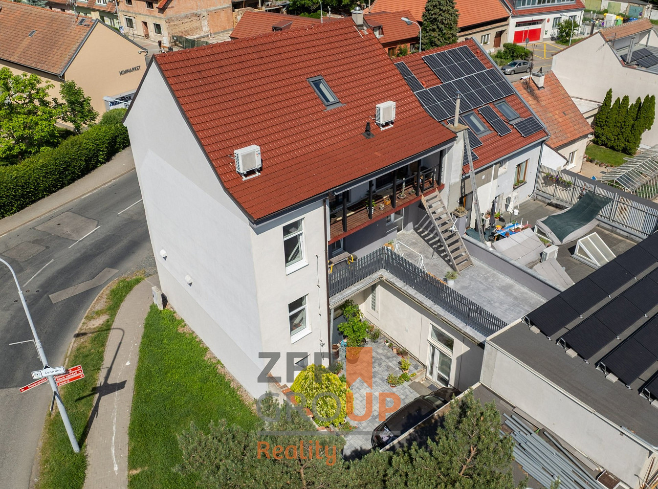 Prodej domu 417 m² s pozemkem 210 m² – pohled 3