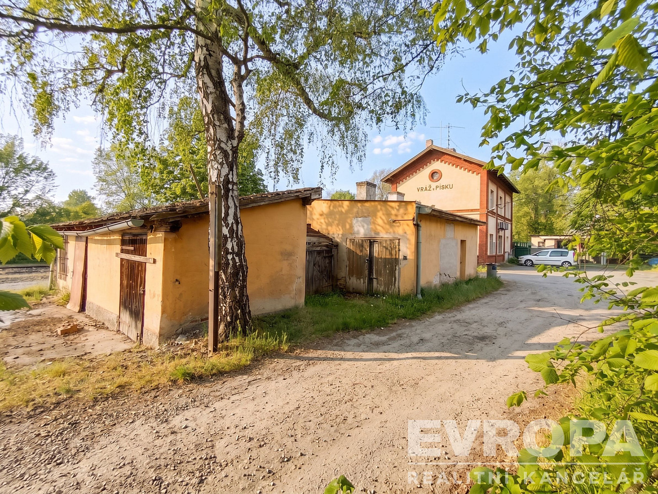 Objekt na prodej, 109m2, pozemek 156m2, vráž u písku