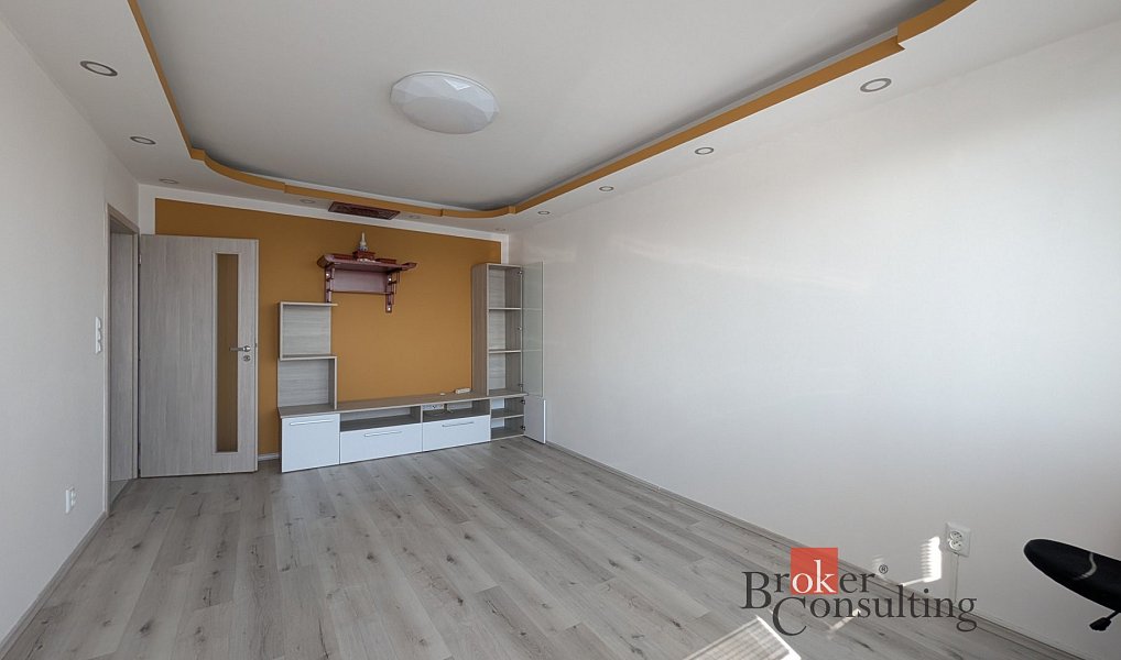 Pronájem bytu 3+1 71 m², Domažlice – náhled fotky 10