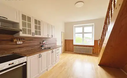 Prodej bytu 4+1 116 m², Nádražní, Jindřichův Hradec - Jindřichův Hradec II