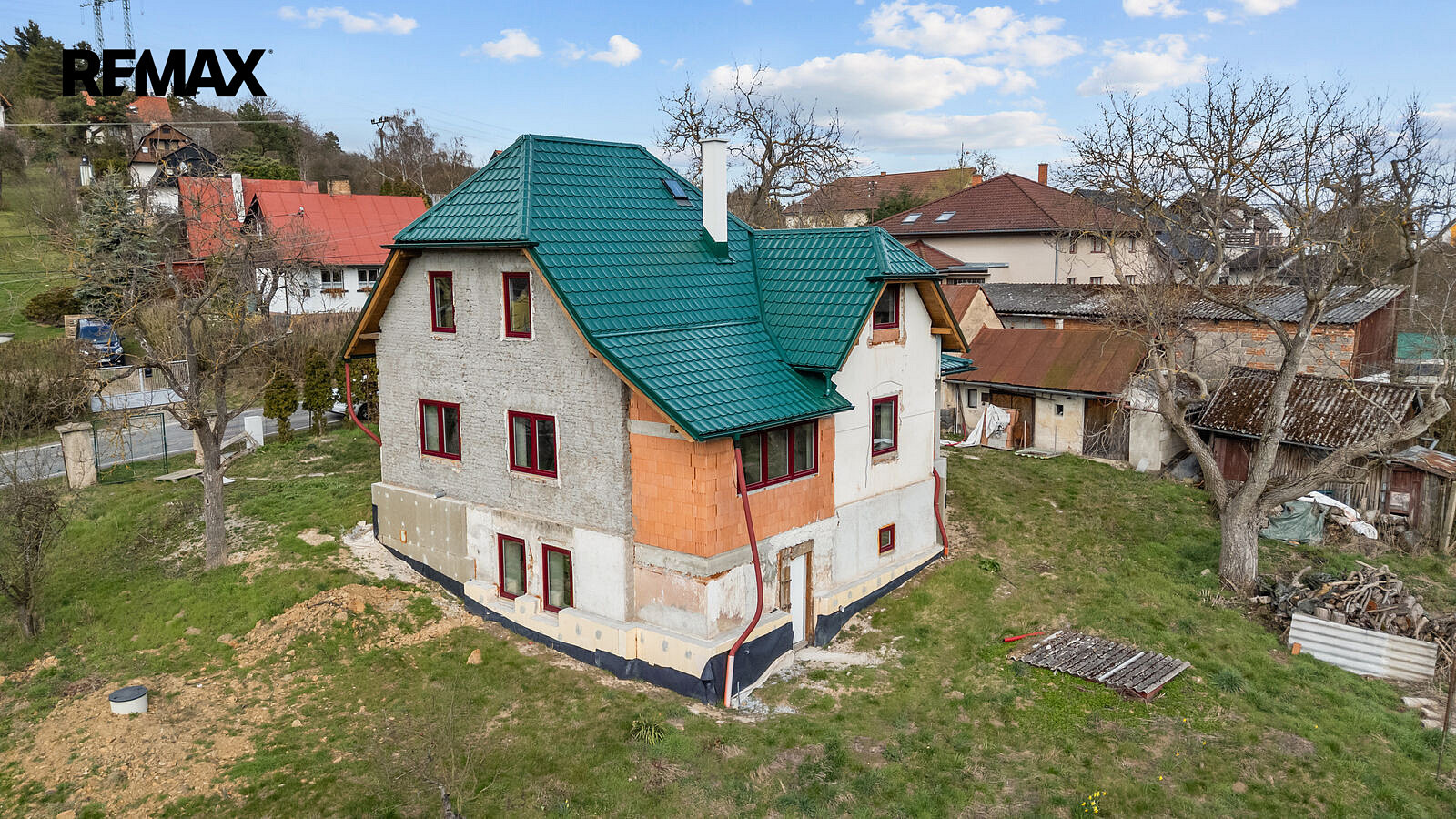 Prodej domu 204 m² s pozemkem 817 m²