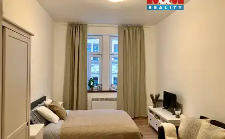 Pronájem bytu 1+1 34 m²