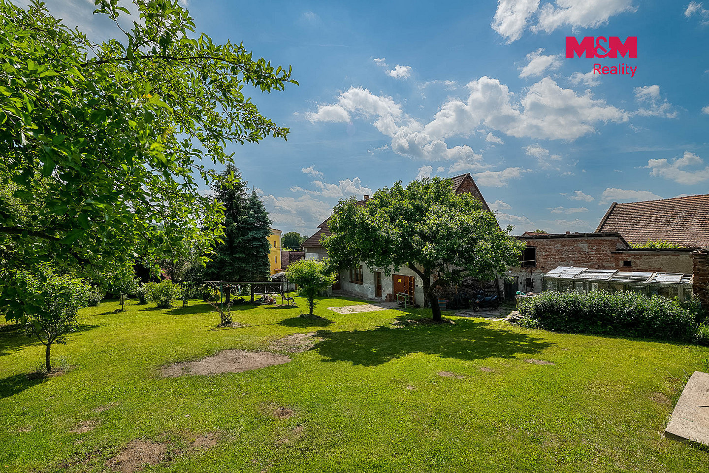 Prodej domu 177 m² s pozemkem 1 742 m² – fotografie 3