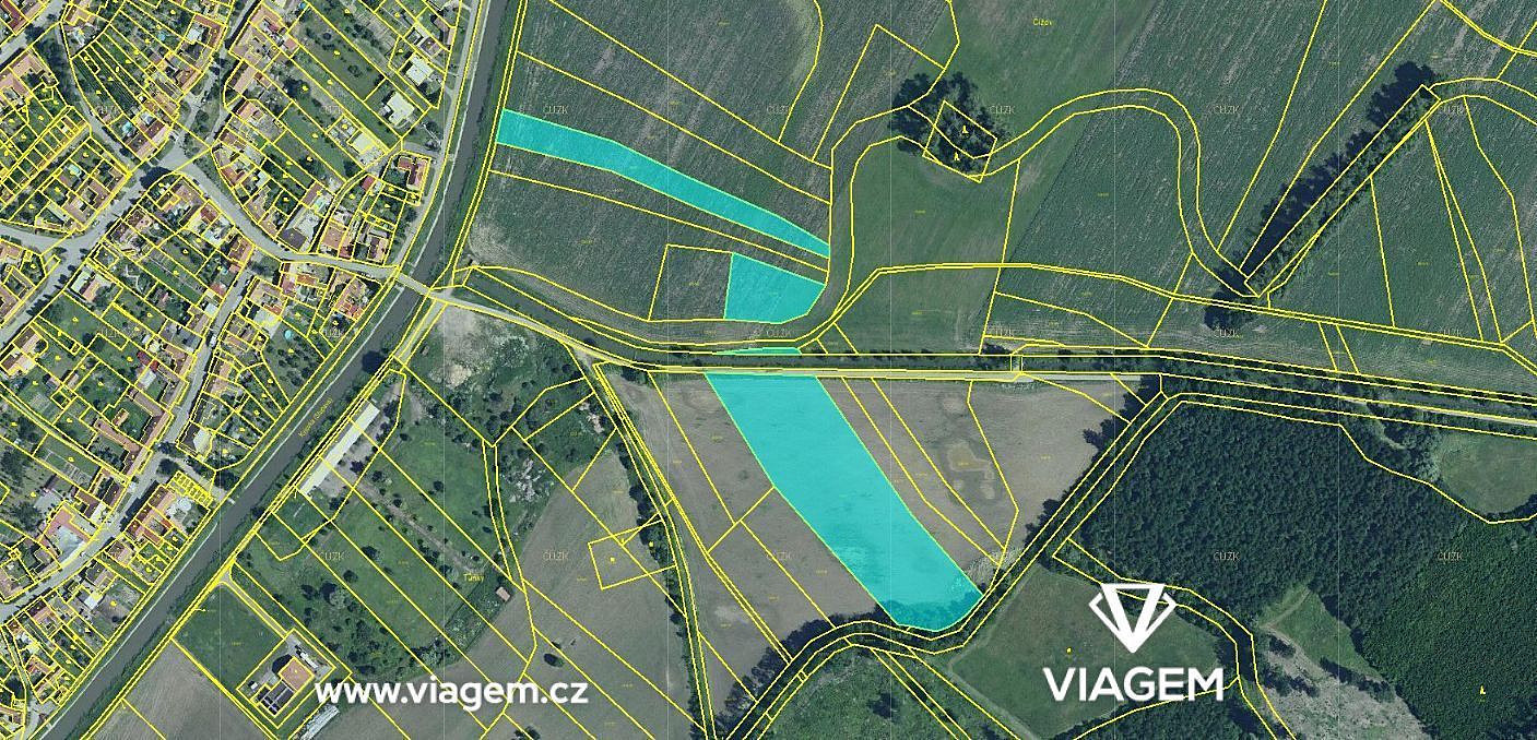 Prodej pole 3 265 m²