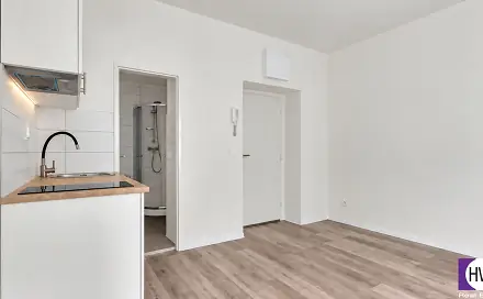Prodej bytu 1+kk 17 m², U zákrutu, Praha 10 - Záběhlice