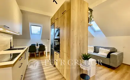 Pronájem bytu 3+1 42 m², Za Nádražím, Poděbrady - Poděbrady III, okres Nymburk