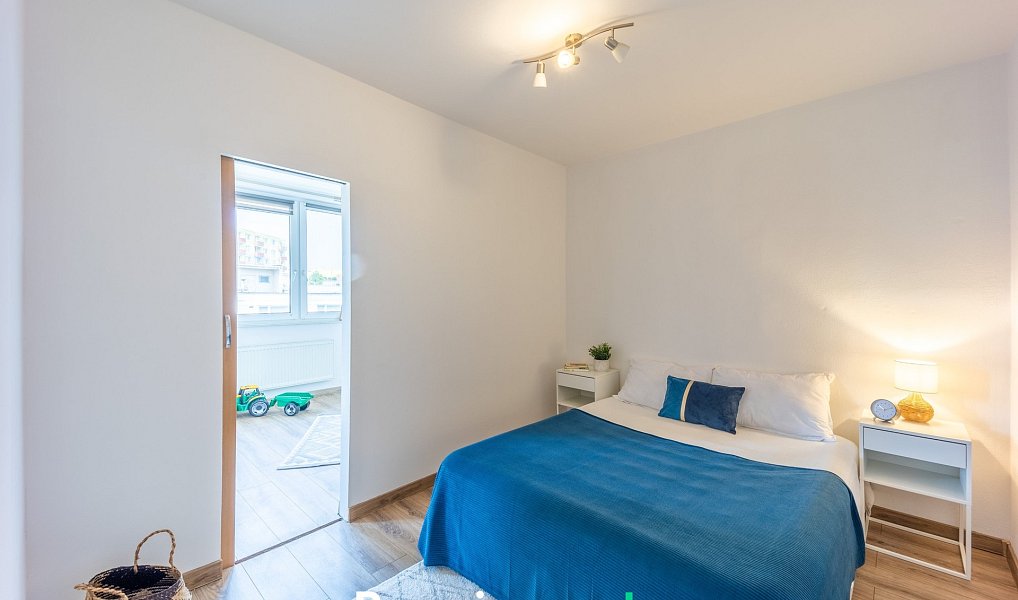 Pronájem bytu 3+1 56 m², Znojmo – náhled fotky 8