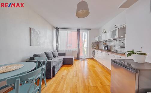Prodej bytu 2+kk 52 m², Drahobejlova, Praha 9 - Libeň