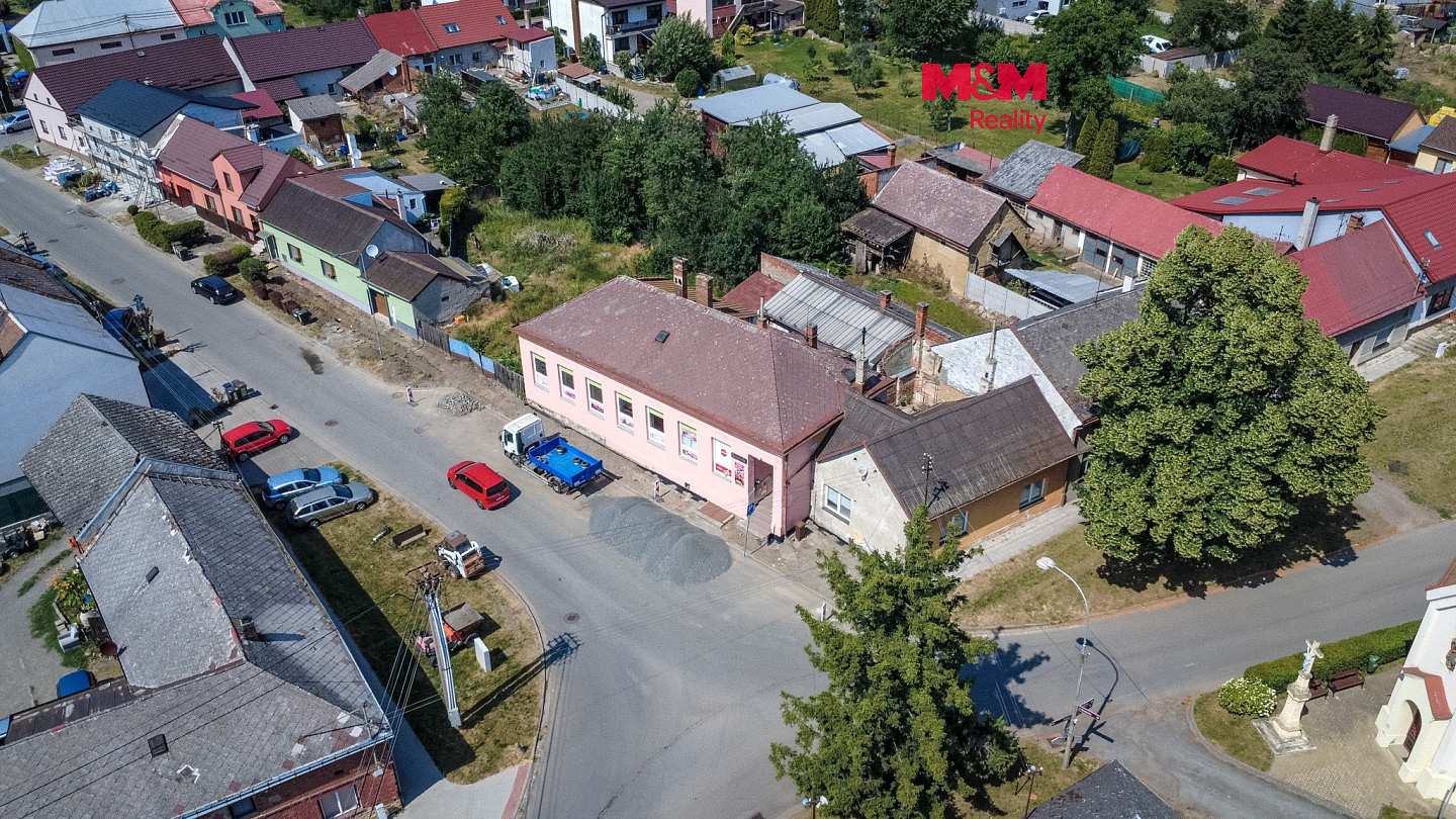 Prodej obchodních prostor 220 m²