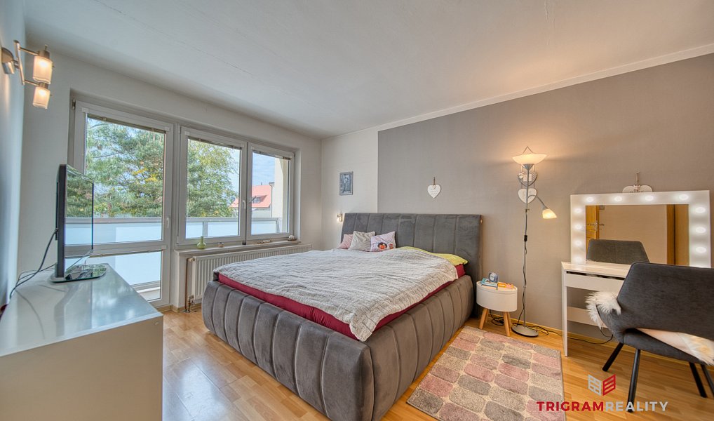 Prodej bytu 3+1 77 m², Hradec Králové – náhled fotky 3