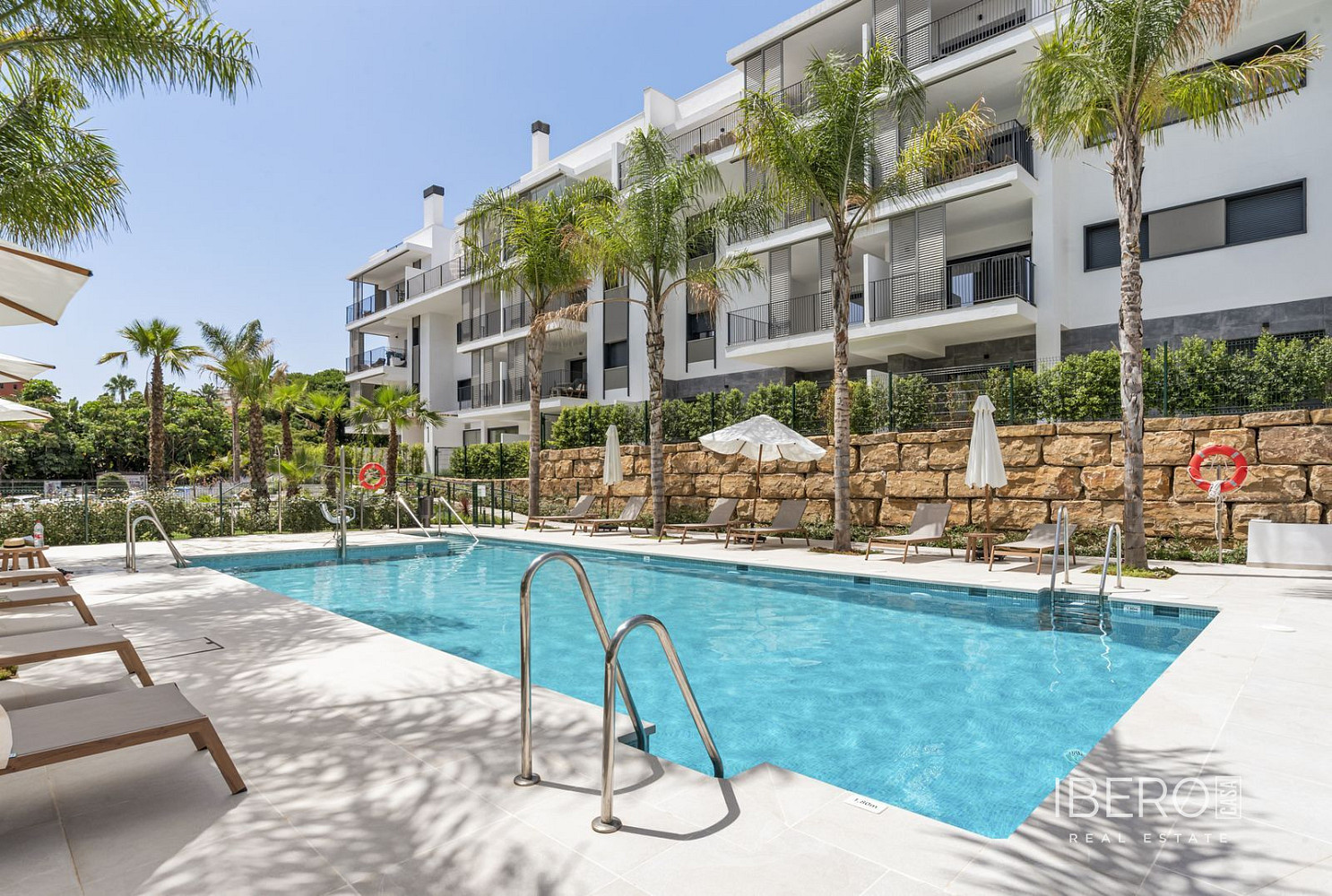 Piso 4+kk – Estepona, Barriada Islas Canarias - Vista 2