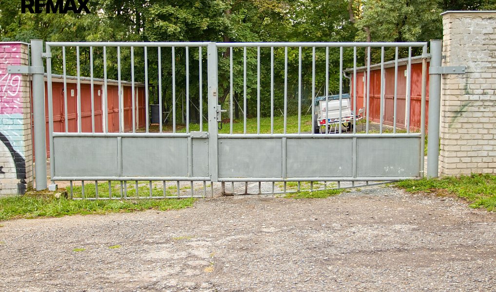 Prodej garáže 16 m2 Brno-Lesná, Brno – náhled fotky 9