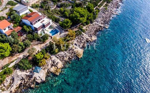 Prodej domu 150 m² s pozemkem 320 m², Rogoznica, Chorvatsko