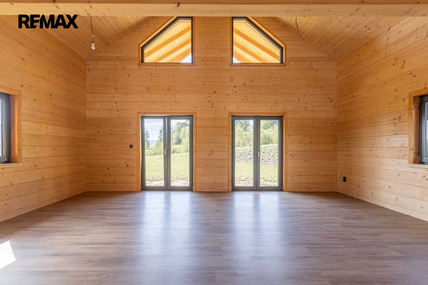 Prodej domu 133 m² s pozemkem 999 m² – fotografie 5