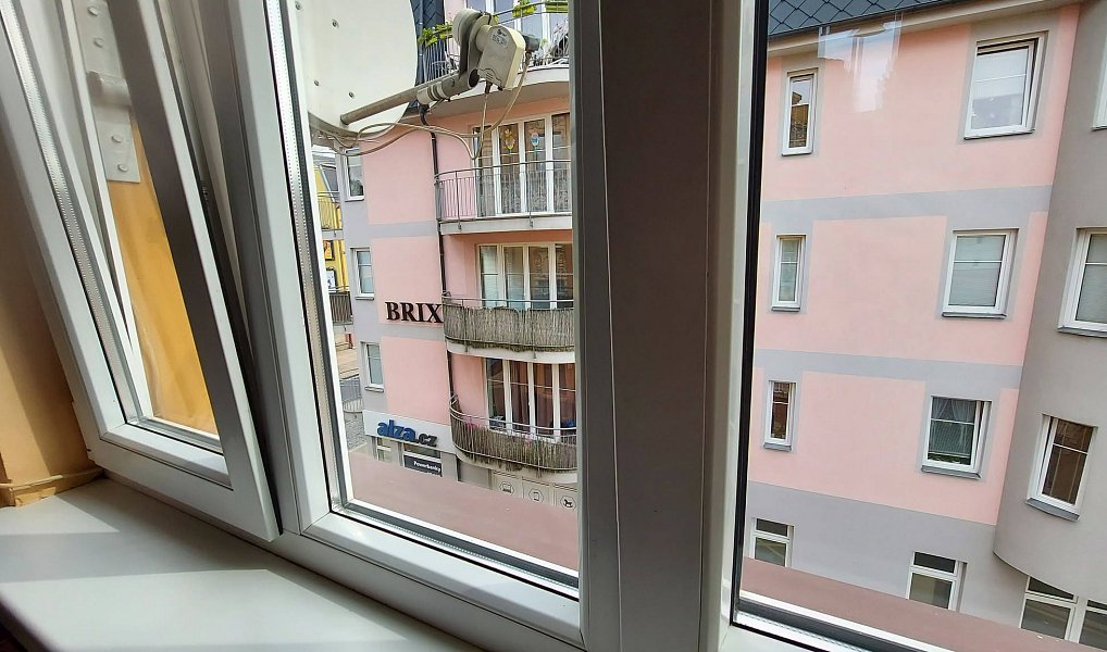Pronájem bytu 2+kk 60 m², Karlovy Vary – náhled fotky 11