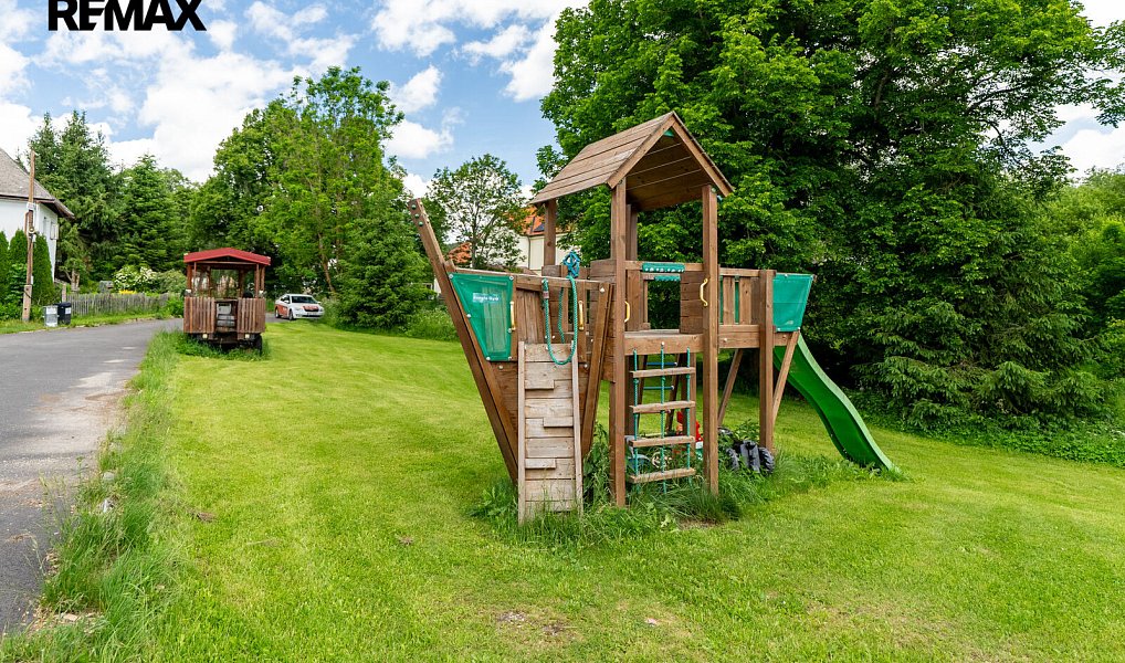 Prodej bytu 4+1 118 m², Nová Pec – náhled fotky 45