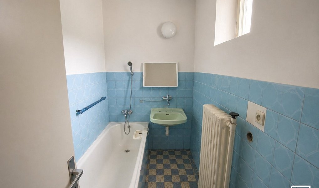 Prodej domu 250 m² s pozemkem 156 m², Besednice – náhled fotky 11