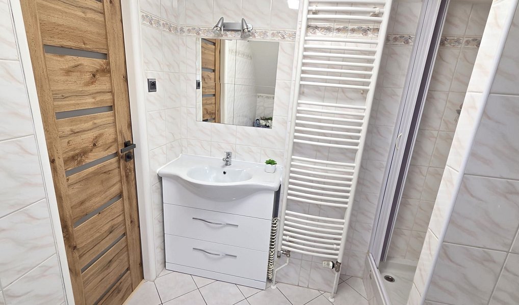 Prodej domu 300 m² s pozemkem 1 286 m², Tábor – náhled fotky 30