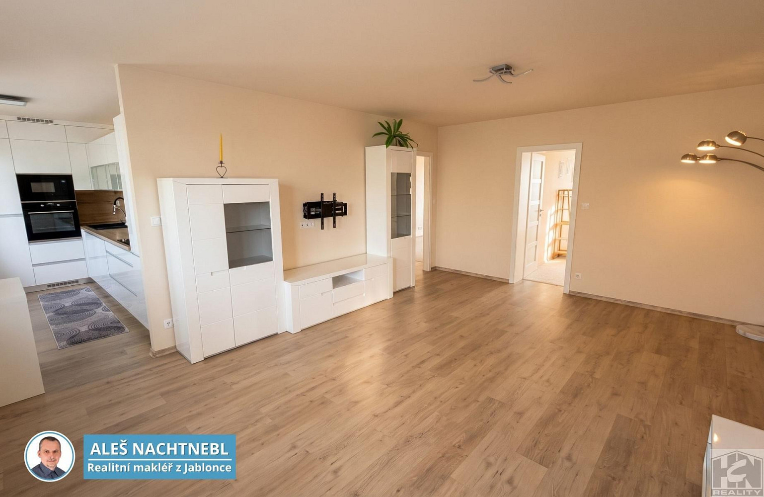 Prodej bytu 3+1 80 m² – fotografie 3
