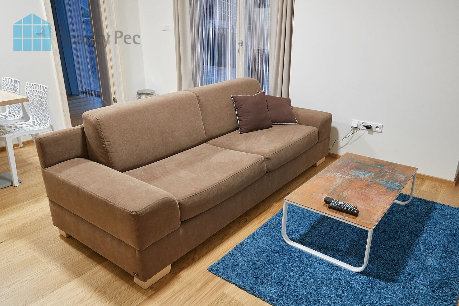 Prodej bytu 2+kk 45 m² – fotografie 2