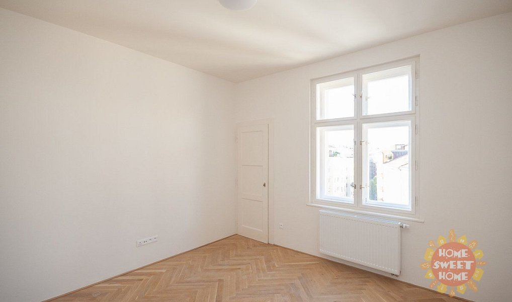 Pronájem bytu 3+1 89 m², Praha – náhled fotky 2