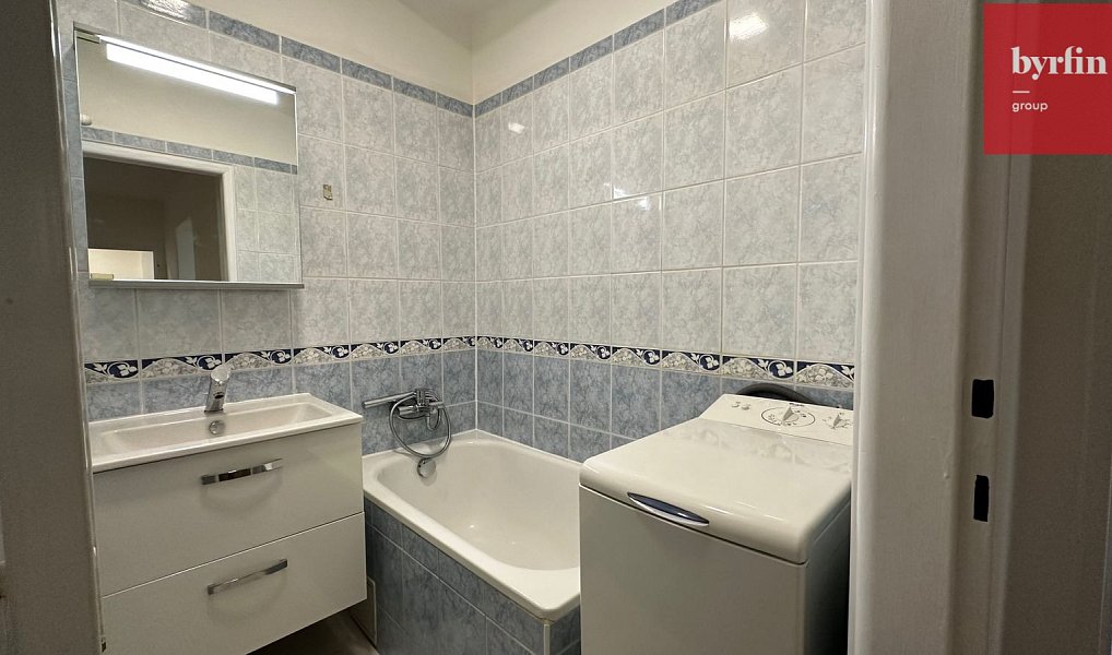 Pronájem bytu 2+1 65 m², Opava – náhled fotky 9