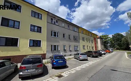 Pronájem bytu 2+1 46 m², Kněžskodvorská, České Budějovice - České Budějovice 3