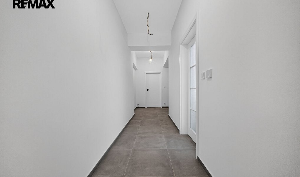 Prodej bytu 3+kk 60 m², Praha – náhled fotky 10