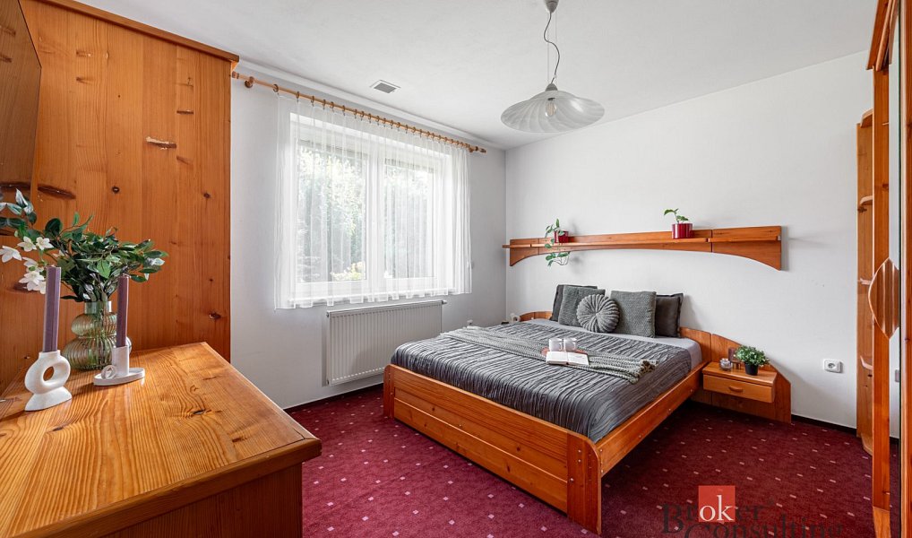 Prodej domu 195 m² s pozemkem 1 215 m², Kamenice – náhled fotky 14