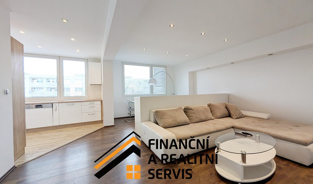 Pronájem bytu 3+1 84 m², Mladá Boleslav – náhled fotky 2