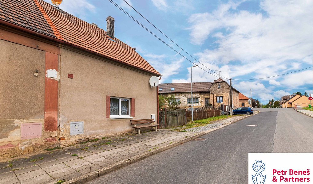 Prodej domu 55 m² s pozemkem 1 024 m², Krupá – náhled fotky 5