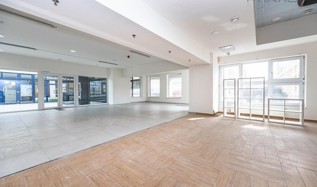 Pronájem obchodních prostor 102 m², Praha – náhled fotky 3