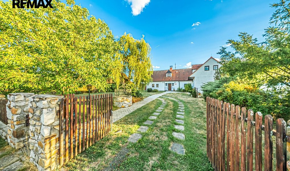 Prodej domu 271 m² s pozemkem 3 206 m², Hrachoviště – náhled fotky 48