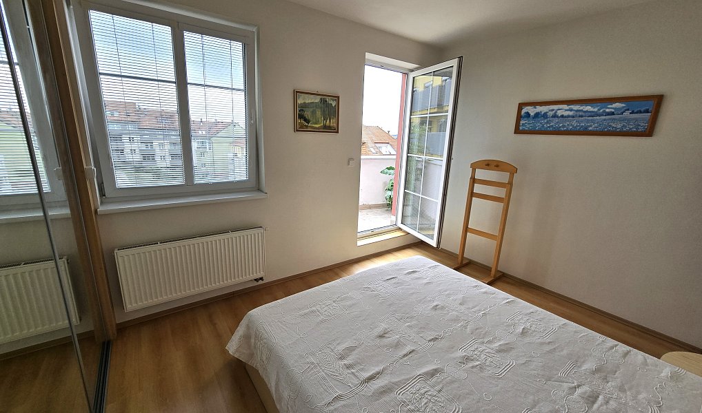 Pronájem bytu 3+kk 90 m², Brno – náhled fotky 10