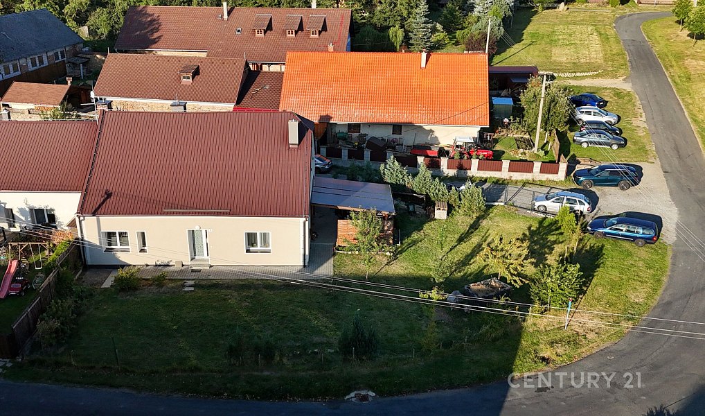 Prodej domu 101 m² s pozemkem 556 m², Cerekvička-Rosice – náhled fotky 8