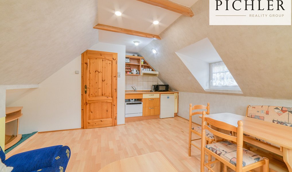 Prodej domu 341 m² s pozemkem 424 m², Stříbrná – náhled fotky 39