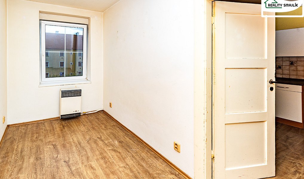 Prodej bytu 2+1 48 m², Cheb – náhled fotky 3