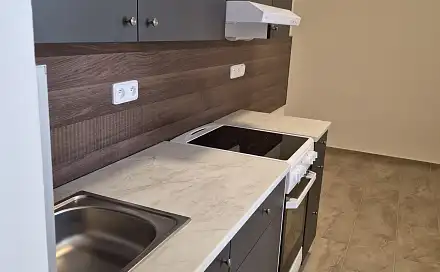 Pronájem bytu 2+kk 56 m², Schnirchova, Praha 7 - Holešovice
