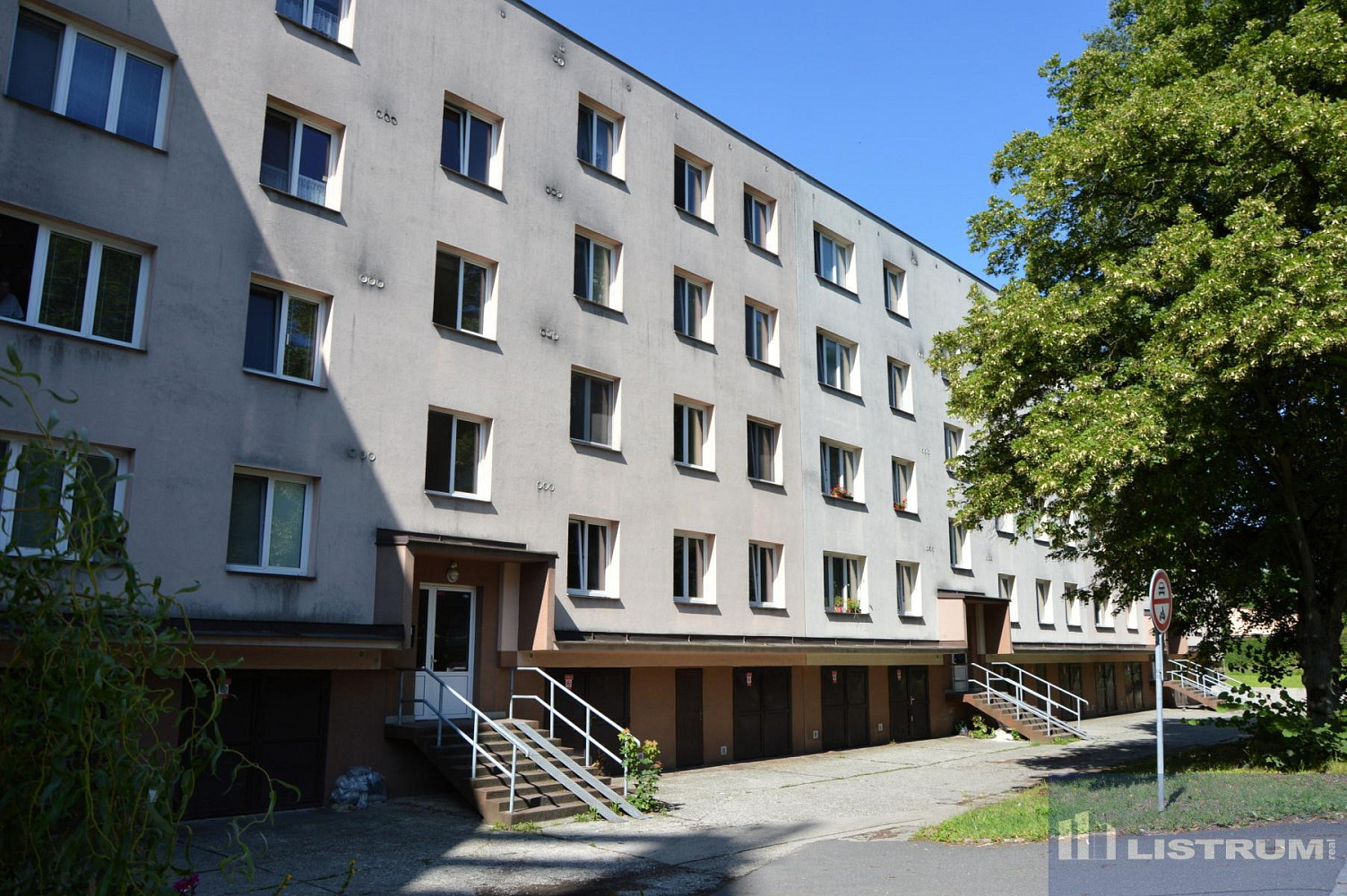 Prodej bytu 2+1 48 m² – fotografie 2