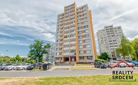 Pronájem bytu 1+kk 27 m²