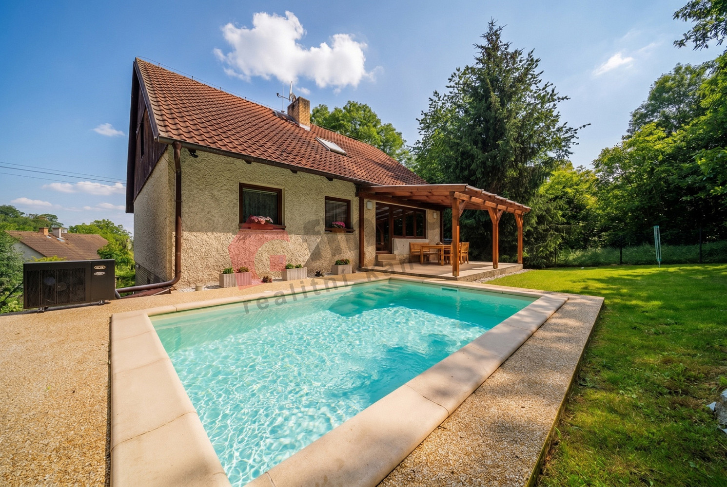Prodej domu 104 m² s pozemkem 605 m²