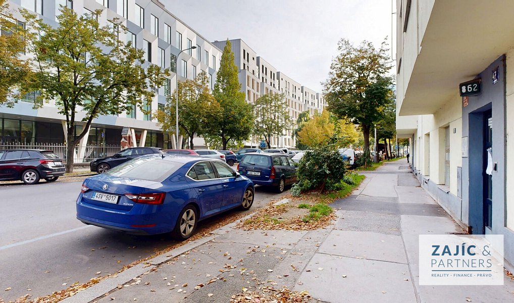 Pronájem bytu 1+1 53 m², Praha – náhled fotky 11