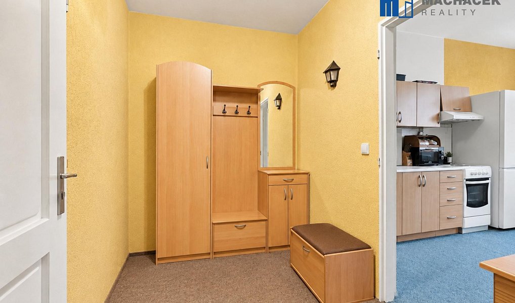 Prodej domu 350 m² s pozemkem 207 m², Dubí – náhled fotky 23