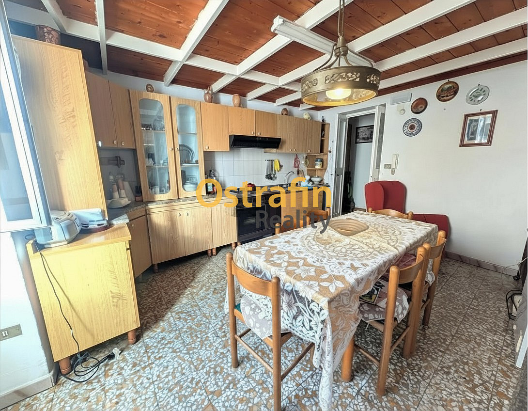 Prodej bytu 4+1 161 m² — photo 2