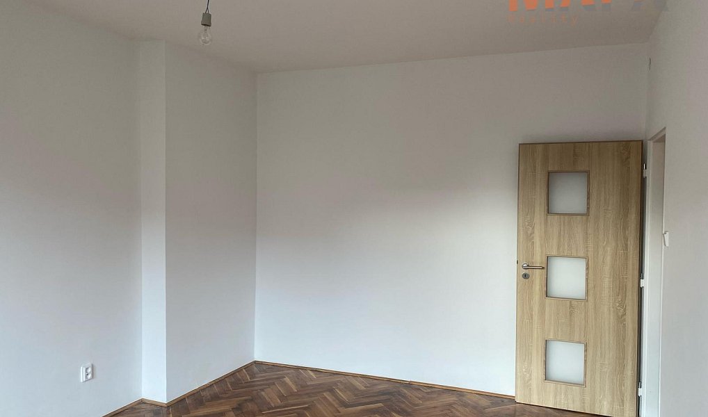 Pronájem bytu 2+1 49 m², Jirkov – náhled fotky 4