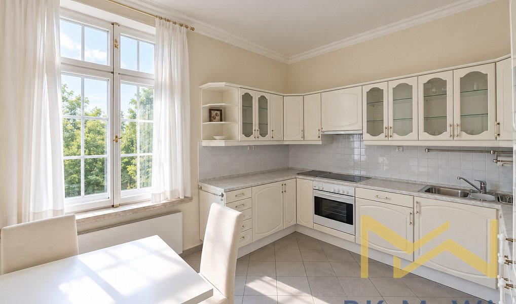 Pronájem bytu 4+1 150 m², Praha – náhled fotky 4